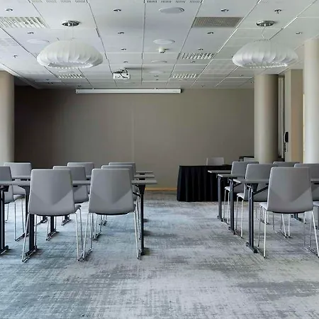 Clarion Hotel 4*