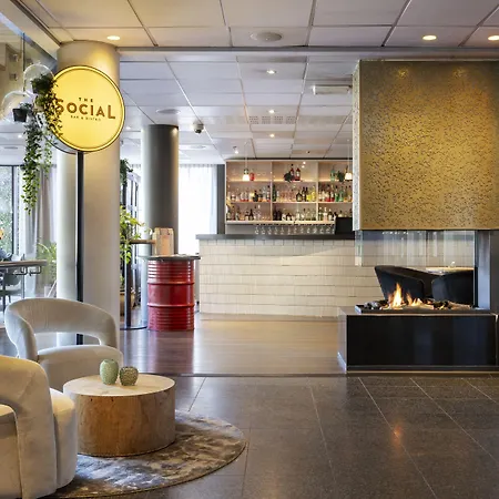 Clarion Hotel