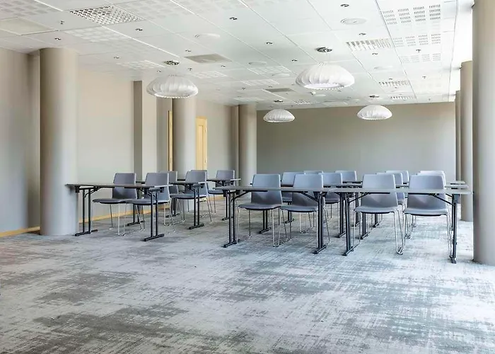 호텔 클라리온 4*