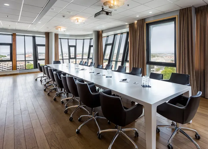 호텔 클라리온 4*