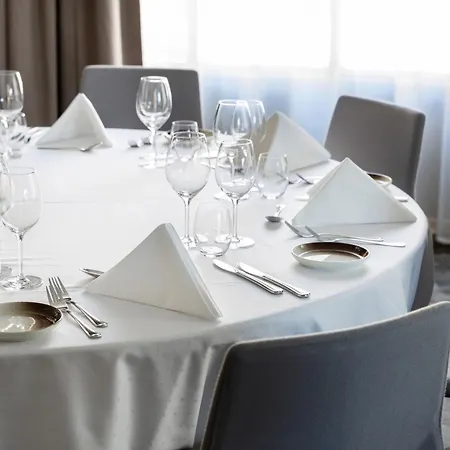 Clarion Hotel