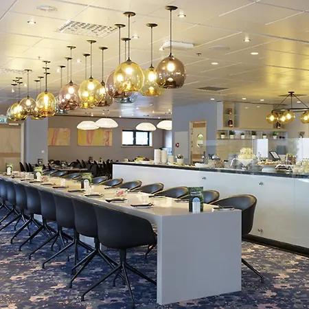 Clarion Hotel 4*